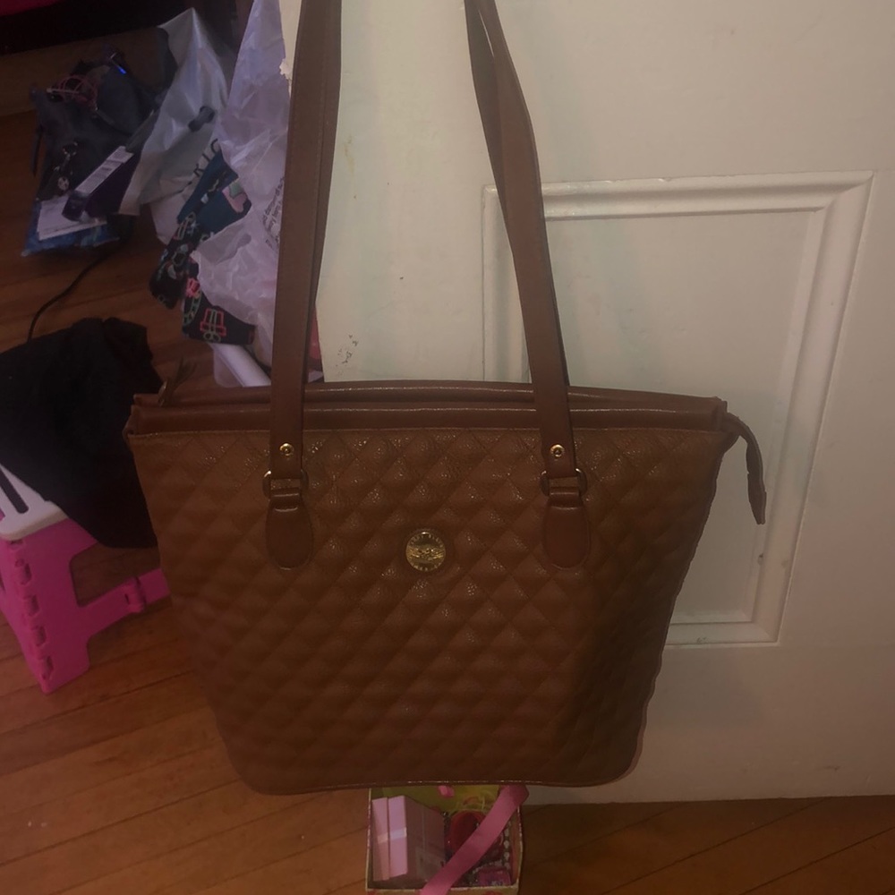 Perry Ellis large leather tote purse